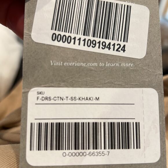 Everlane The Weekend Tee Dress Warm Khaki Women's M NWT - Picture 8 of 10